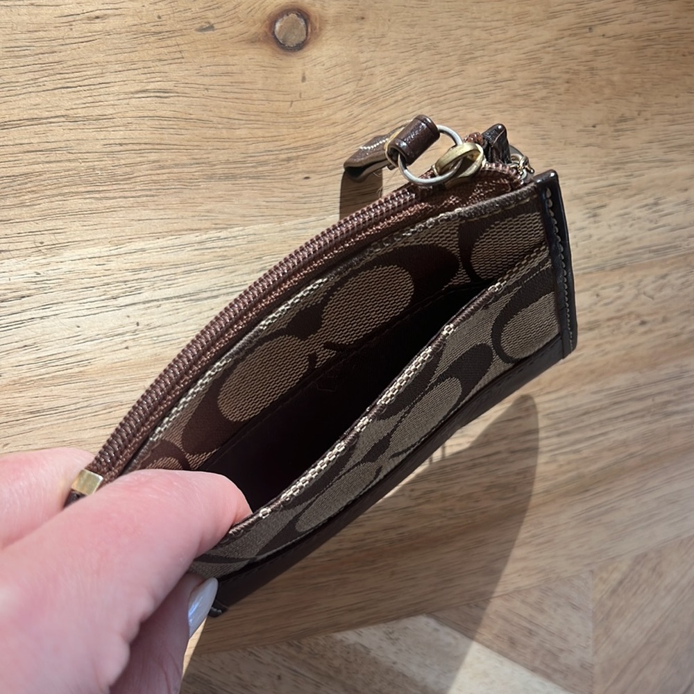 Coach Key Chain Wallet - Picture 3 of 5